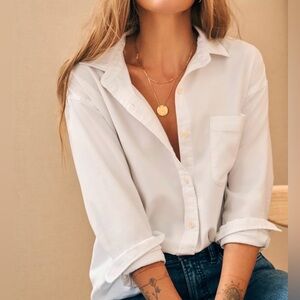 FAHERTY Stretch Oxford Relaxed Classic White Women's Button-Up w/ pocket NWOT